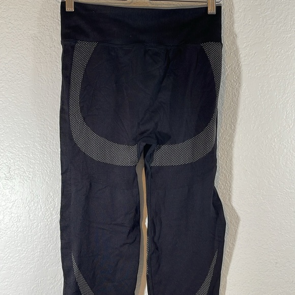 VICTORIA’S SECRET PINK Active Seamless Tight Legging Activewear Large Black Gray - Picture 6 of 10